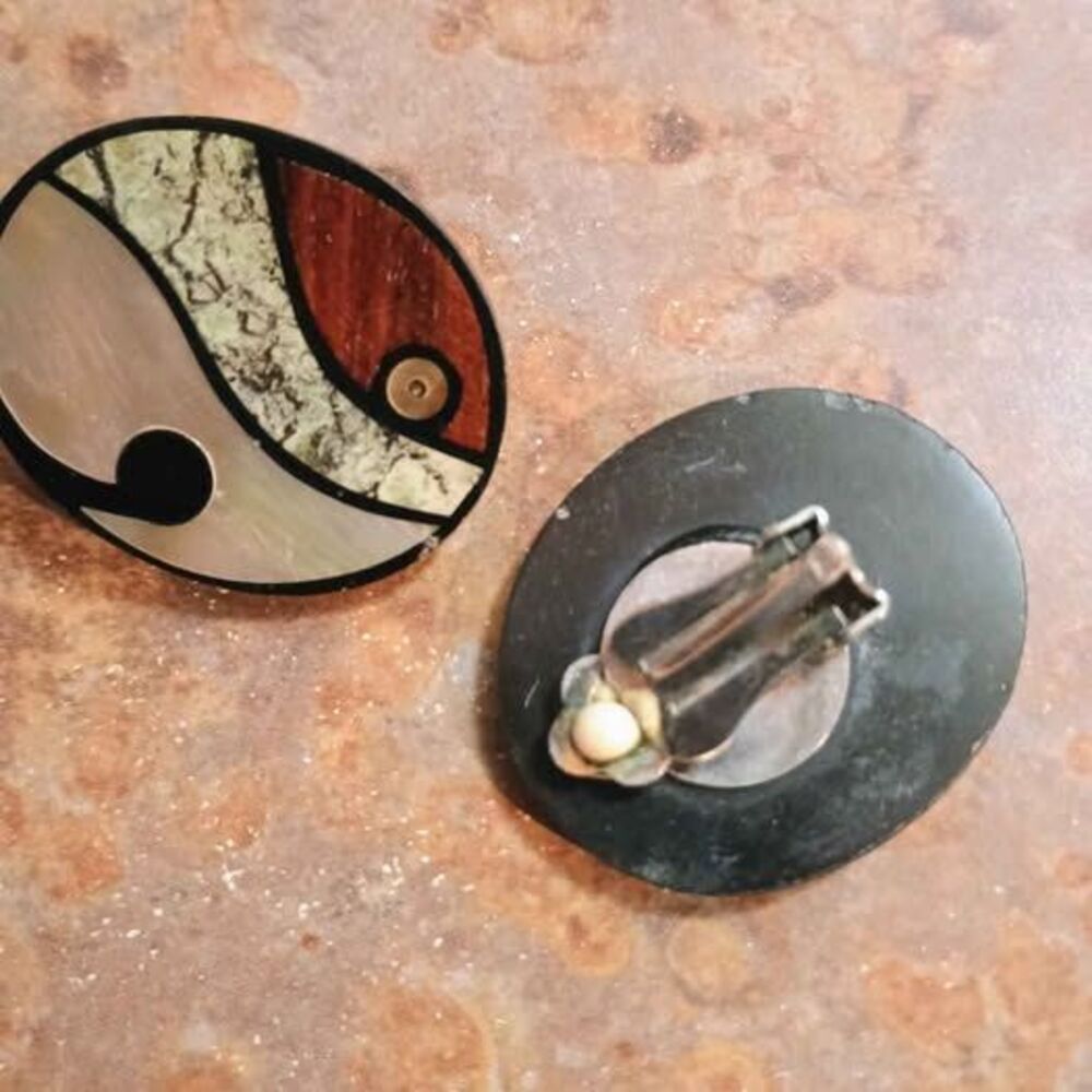 Vintage Inlaid Stone and Wood Clip-On Earrings Lee Sands